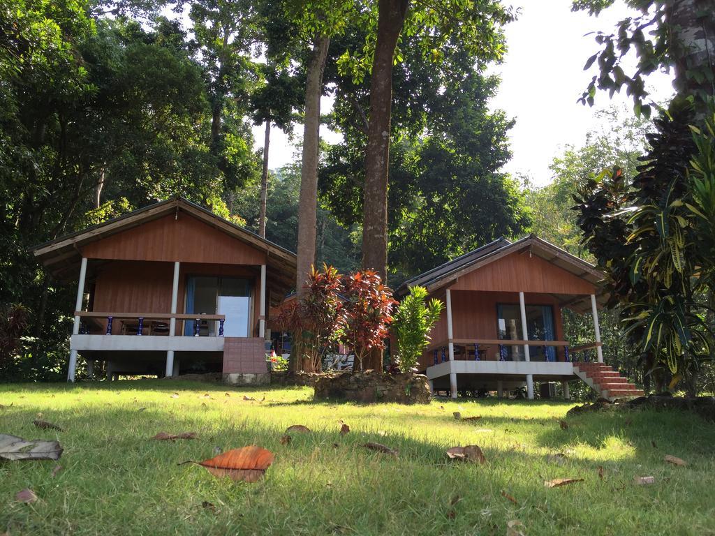 Elephant & Castle Koh Chang Room photo