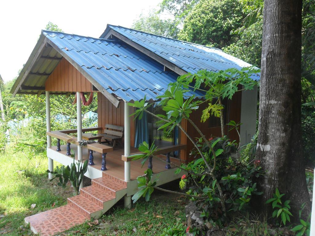 Elephant & Castle Koh Chang Room photo